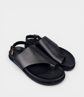 Босоніжки AGL чорні на платформі з золотою пряжкою пара