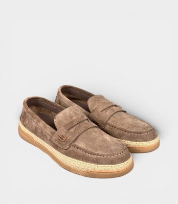 Італійські лофери Baldinini бежеві замшеві з пряжкою penny strap для чоловіків