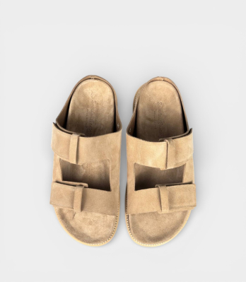 Вид зверху на бежеві замшеві сандалі Sandals Factory чоловічі