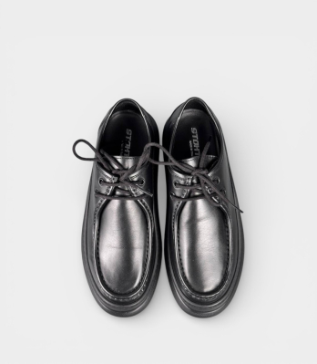 Чоловічі шкіряні мокасини Stortion чорні на платформі, вид пари зверху