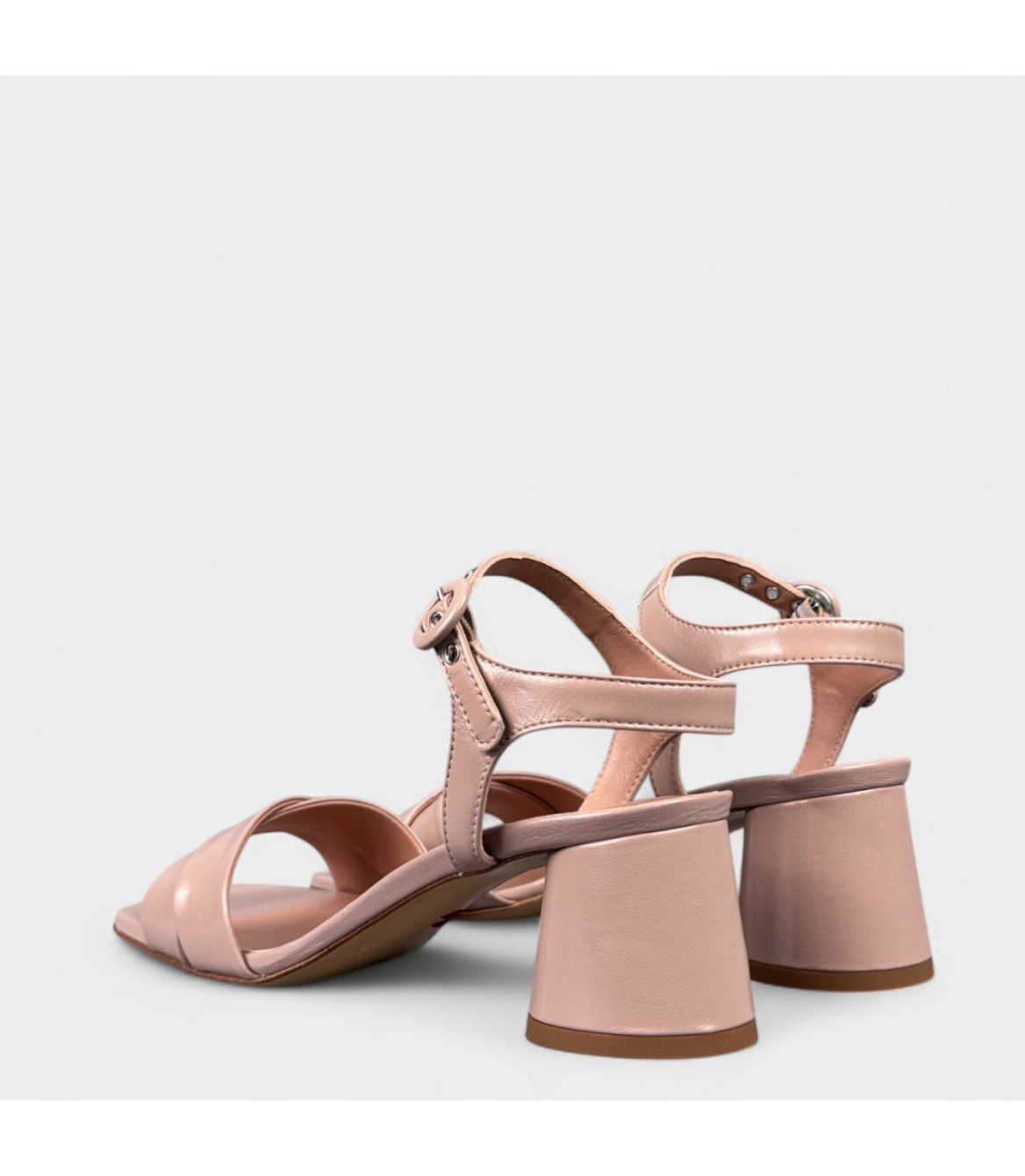 Задній вигляд: підбор з детальним виглядом 